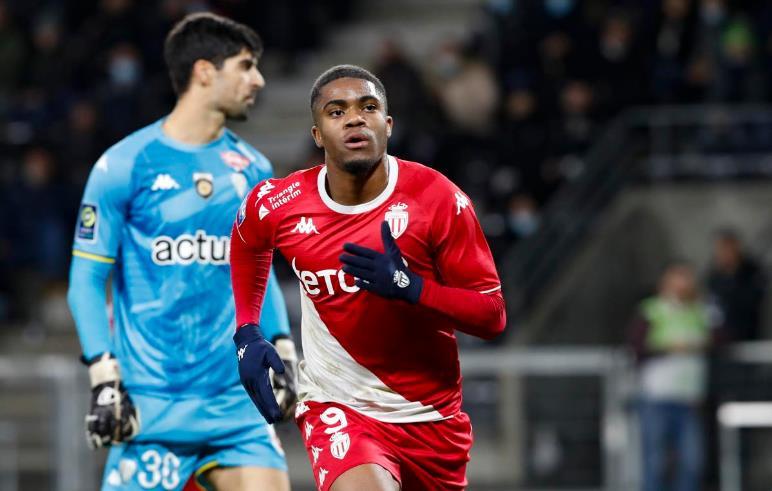 斯的存在让 斯的存在让