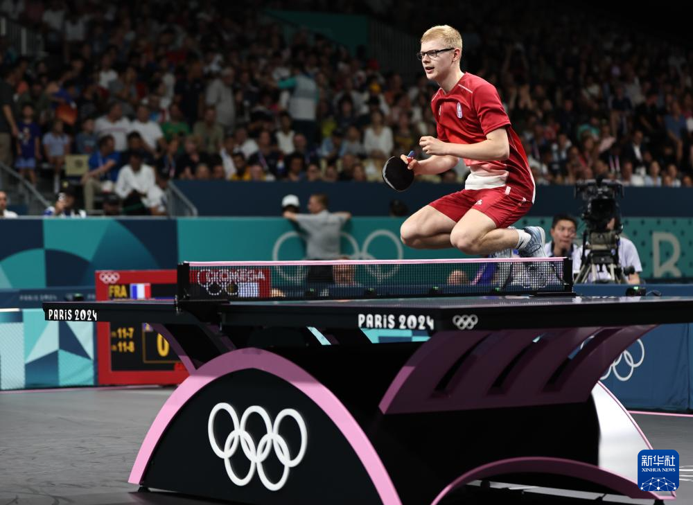 政治中仍有 政治中仍有